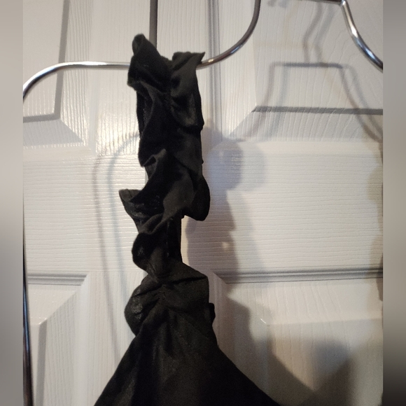 Ruffle strap cami - Picture 2 of 5